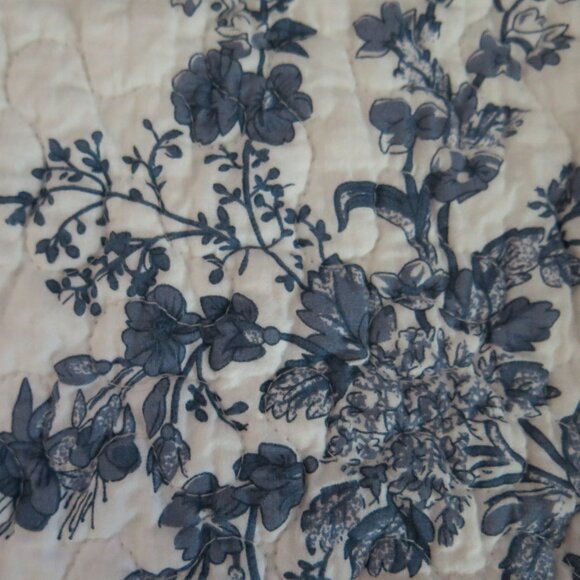 Sunham Home Fashions Blue French Floral Toile Print Shabby Chic Pillowcase - Picture 3 of 6